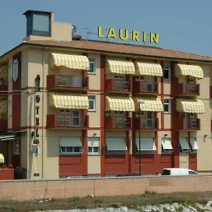 https://hotel-laurin.it-tuscanyhotel.com